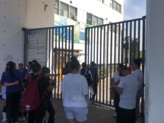 Tras el Regreso del Gobernador Regional Ciro Castillo, Más de 80 Profesores Fueron Retirados sin Aviso y sin su Pago del Mes