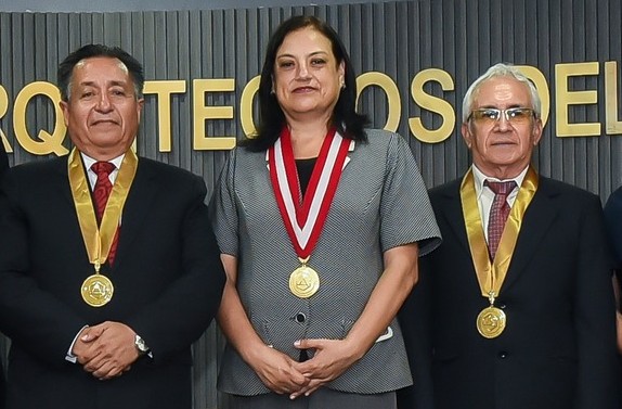 Ofrece apoyo técnico para zonas afectadas por desastres naturales