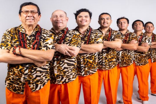 Los Mirlos y Bomba Estéreo lanzan el esperado videoclip de “Eres Mentiroso”