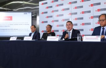 Minedu anuncia reingeniería total del Pronabec para corregir deficiencias