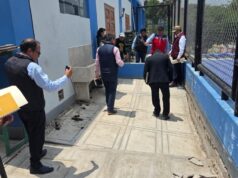 Minedu supervisa colegios afectados por lluvias en Arequipa para articular acciones inmediatas y garantizar el servicio educativo