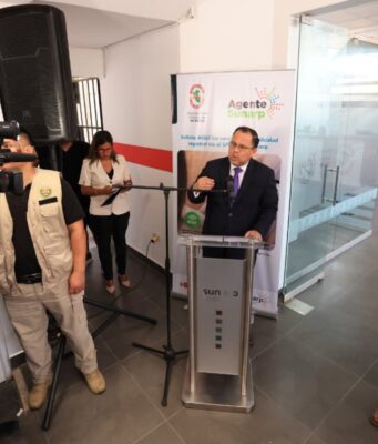 Ministro Martínez inaugura Agente SUNARP que beneficia a más de 50 mil vecinos de Mi Perú