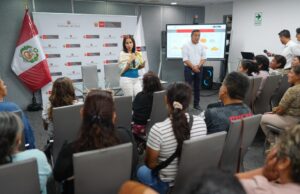 Ministra Lesly Shica señaló que presentó su renuncia como corresponde, por respeto a la institucionalidad y a la democracia