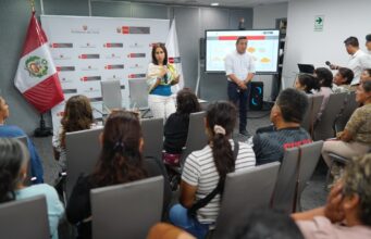 Ministra Lesly Shica señaló que presentó su renuncia como corresponde, por respeto a la institucionalidad y a la democracia