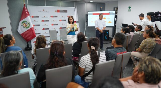 Ministra Lesly Shica señaló que presentó su renuncia como corresponde, por respeto a la institucionalidad y a la democracia