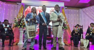 Municipalidad Provincial de Puno distingue al IRTP por transmisión especial de la Virgen de la Candelaria