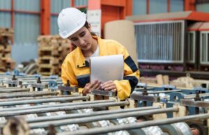 De técnico a bachiller: la ruta para responder a la demanda de profesionales en ingeniería aplicada en el país