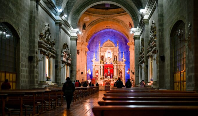Puno: misa en honor a Virgen de la Candelaria se transmitirá por primera vez para todo el Perú