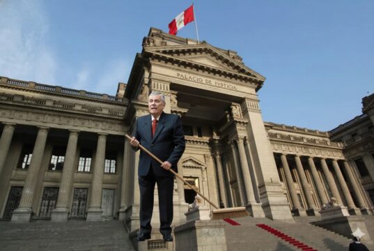 Al presidente del Congreso se le han subido los humos y aquí se lo decimos claro y directo