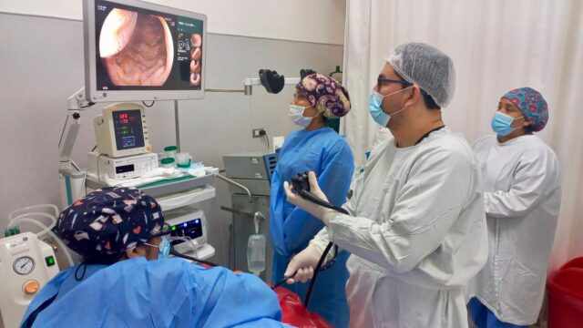 Hospital María Auxiliadora reduce listas de espera y beneficiará a 500 pacientes mensuales con nuevo desembalse clínico