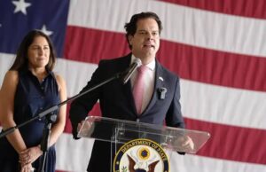 Diplomacia, chifa y poder: el embajador de EE. UU. llega a Lima en plena pugna con China