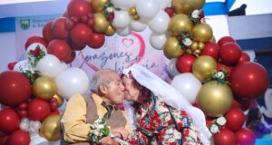 Lince: parejas de adultos mayores renovaron sus votos matrimoniales en emotiva ceremonia por San Valentín