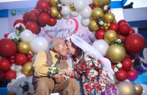 Lince: parejas de adultos mayores renovaron sus votos matrimoniales en emotiva ceremonia por San Valentín