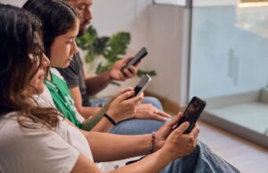 Gobierno fija límite de 7 líneas móviles por persona para frenar el uso indebido del servicio