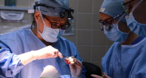 Volver a sonreír: EsSalud y Fundación HUGS de Estados Unidos realizaron en Cusco operaciones pioneras en el país por parálisis facial