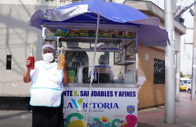 ¿Amas el emoliente? En La Victoria tendrás más 10 mil emolientes gratis