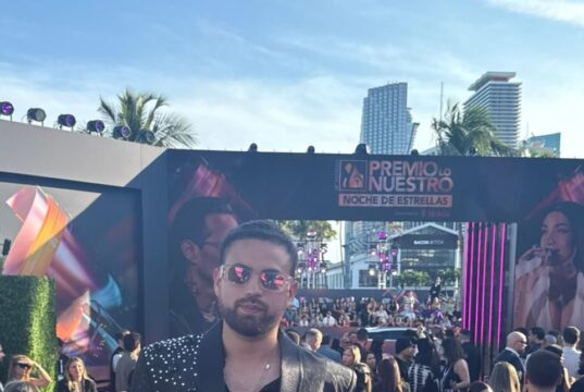 Cesar BK brilló en premios Lo Nuestro 2026 y mandó mensaje al Perú