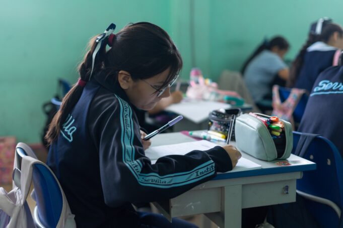 Beneficencia de Lima lanza campaña de donación de útiles escolares