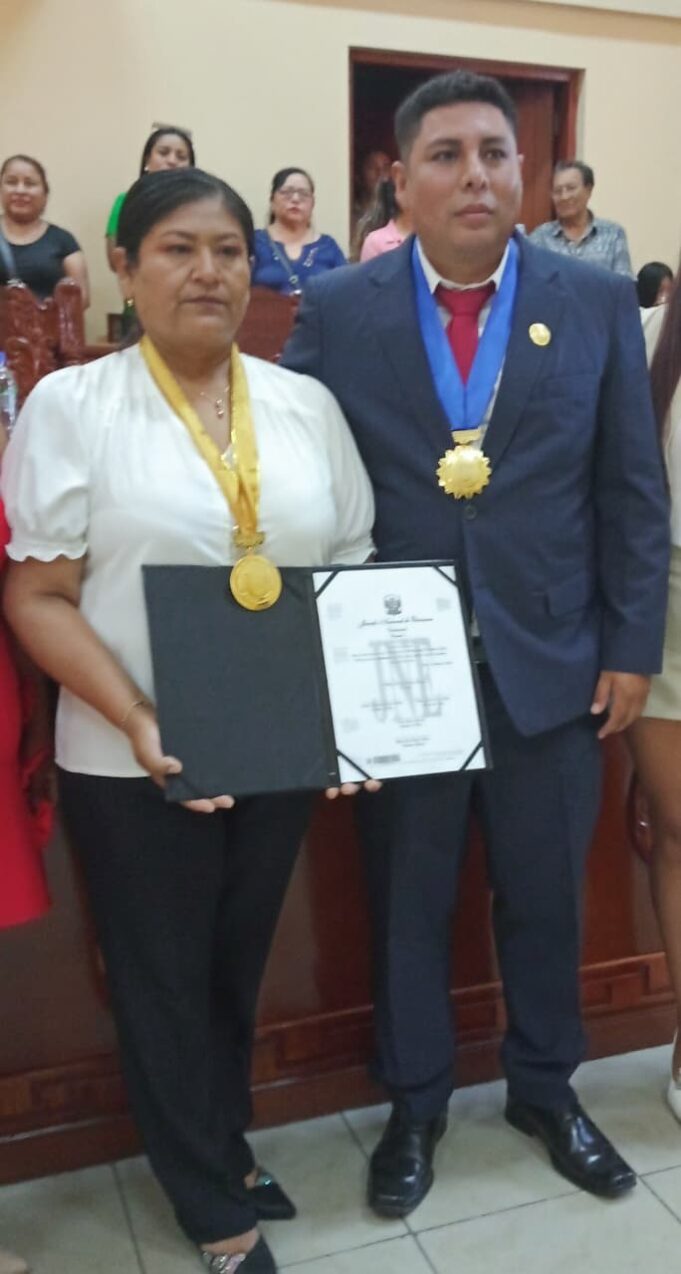 Santa Anita: Juramenta nueva alcaldesa Ruth Cuno y promete gestión con ‘manos limpias’