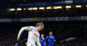 Chelsea dejó escapar dos puntos al empatar con Leeds United 2-2 en la Premier League