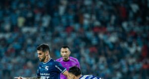 Sporting Cristal empató 2-2 ante 2 de Mayo con un hombre menos y en Lima buscará su pase a la Fase 3 de Libertadores