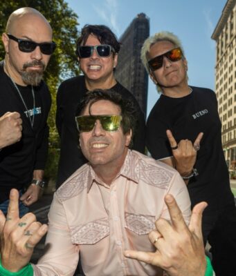 ¡ Los Rabanes llegan con “La Rompecorazones”