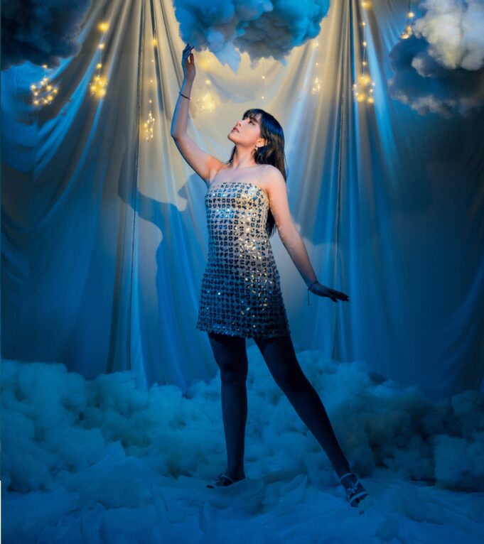 Ale Trujillo irrumpe el pop juvenil con “Dentro mío”, un himno sobre la autenticidad